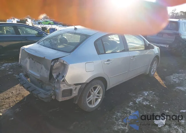 3N1AB61E17L681149: 44285649