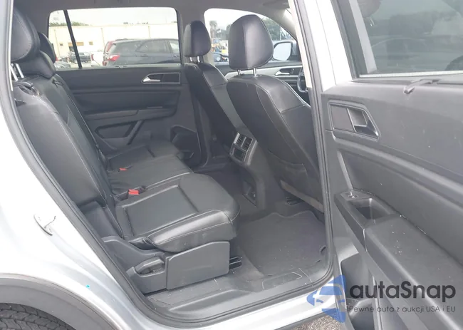 1V2CR2CA4JC572030: 44284697