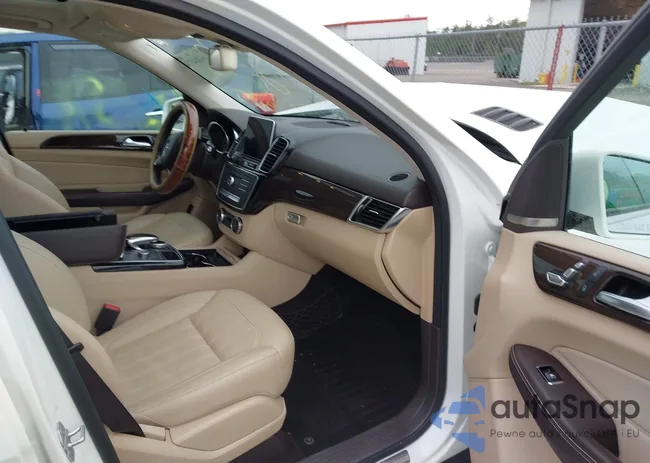 4JGDA5JB3GA639114: 44284730