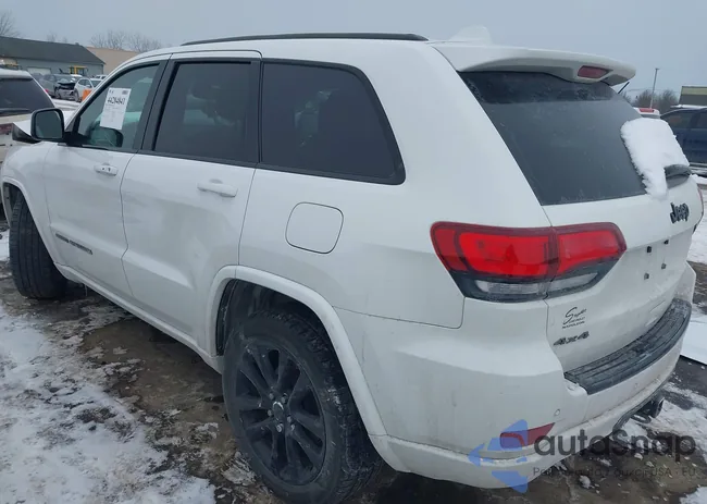 1C4RJFAG0HC750852: 44284841