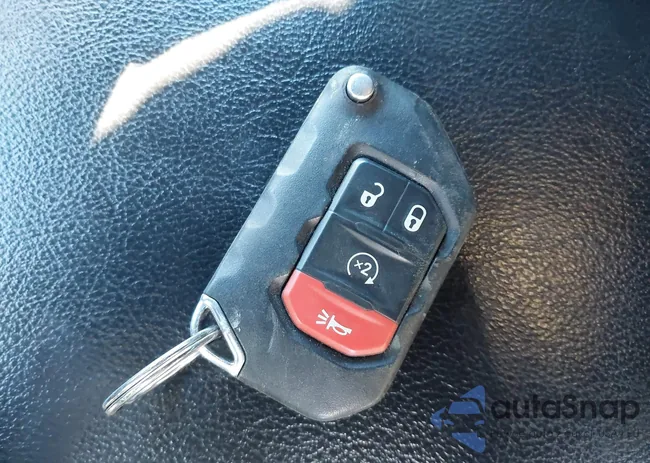 1C4JJXN65PW610796: 44284859