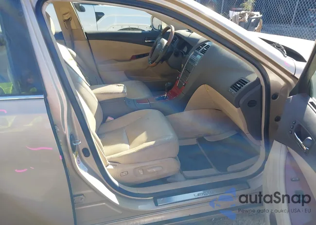 JTHBJ46GX72053335: 44284881