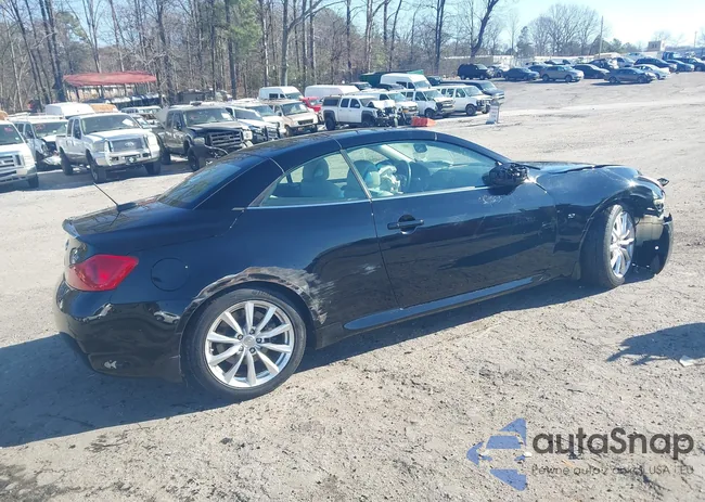 JN1CV6FE3EM902486: 44284912