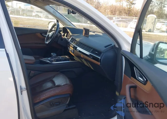 WA1LAAF77HD043723: 44284947