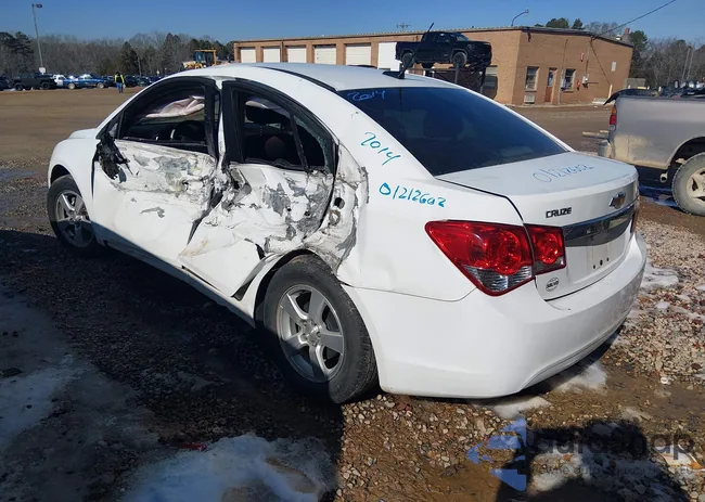 1G1PC5SB5E7128386: 44285026