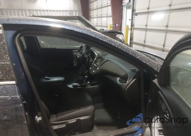 1G1ZD5ST0LF133724: 44286069