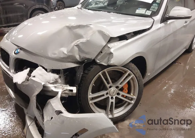 WBA3B9C55FF801576: 44286076