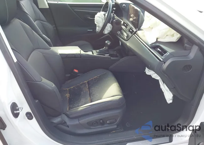 58ADZ1B19RU164568: 44286088