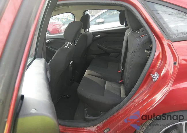 1FADP3FE5JL238725: 44286104