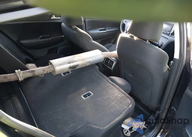 KNDPM3AC1J7326427: 44286149