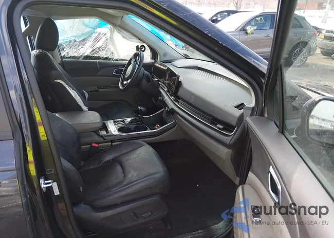 KNDNC5K34T6563328: 44286241