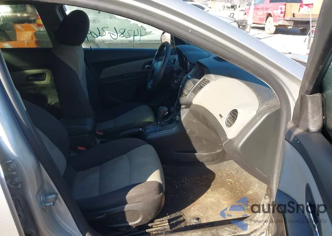 1G1PA5SHXD7327765: 44286269