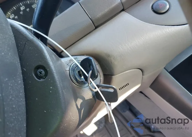 4T1BE32K53U643169: 44286300