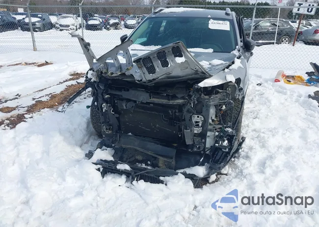 1C4PJLAB1FW637403: 44286421