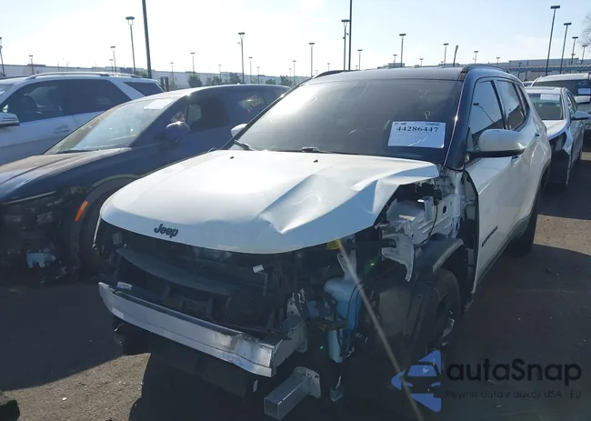 3C4NJCBB7KT836364: 44286447