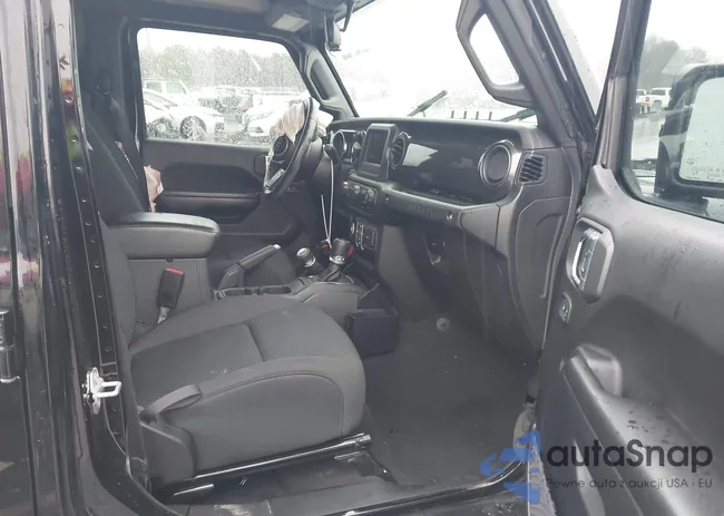 1C4HJXDN6MW725703: 44286460