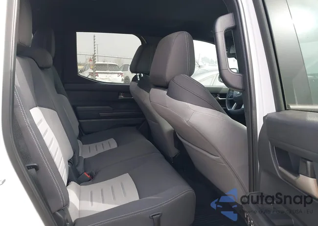 3TMLB5JN9SM148016: 44286527