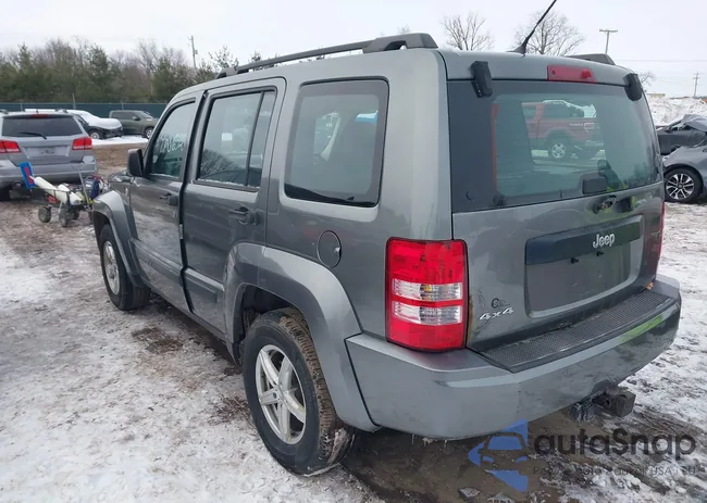 1C4PJMAK4CW183228: 44286528