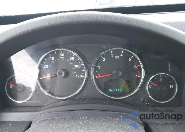 1C4PJMAK4CW183228: 44286528