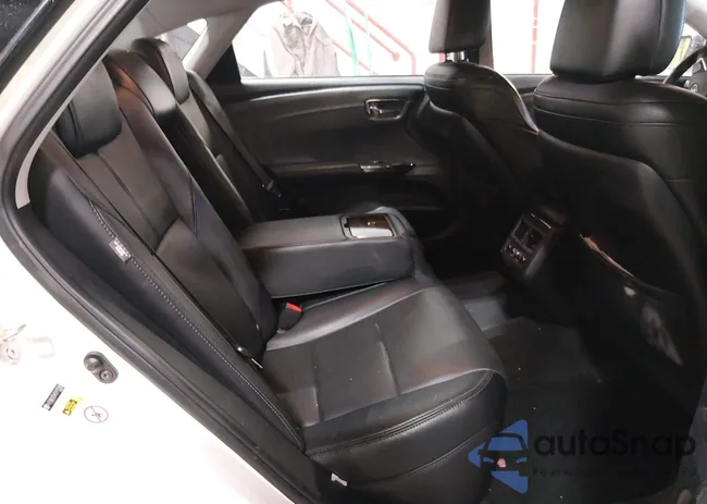 4T1BK1EB4EU112380: 44286578