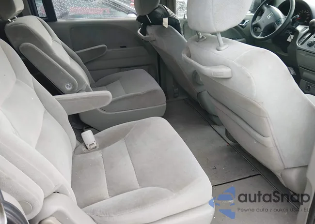 5FNRL38248B077702: 44286588