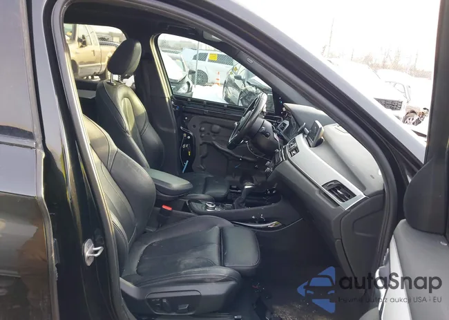 WBXHU7C38J5H43599: 44286622