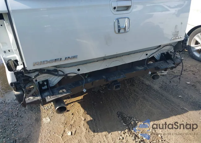 5FPYK3F86PB052652: 44285680