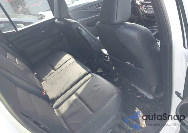 5FPYK3F86PB052652: 44285680