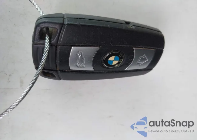 WBAVM1C50DVW46104: 44285697