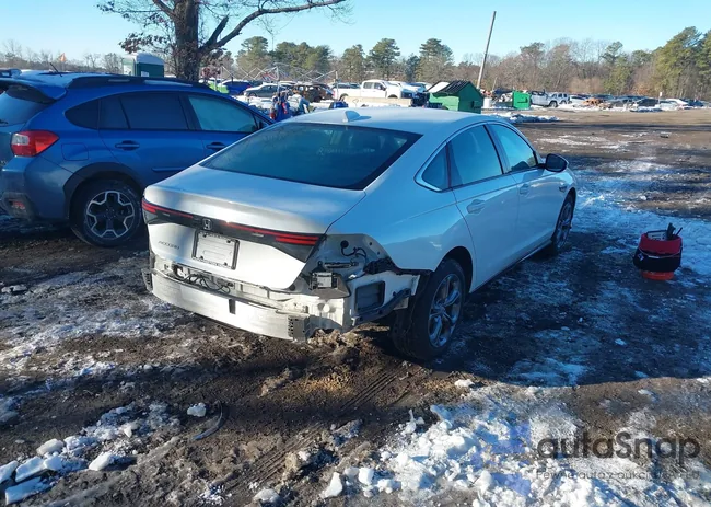 1HGCY1F33RA071442: 44285740