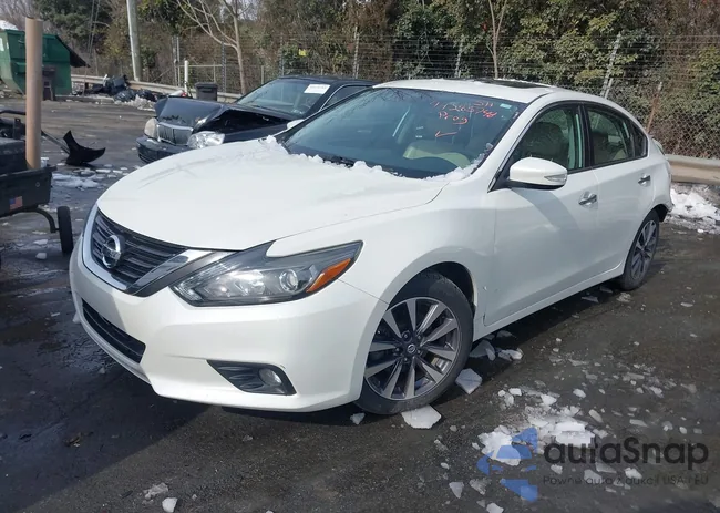 1N4AL3APXHC161612: 44285748