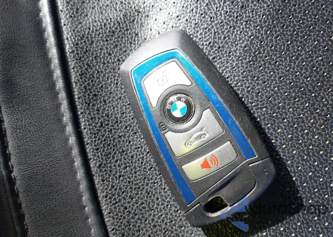 5UXWY3C56F0F83681: 44285870