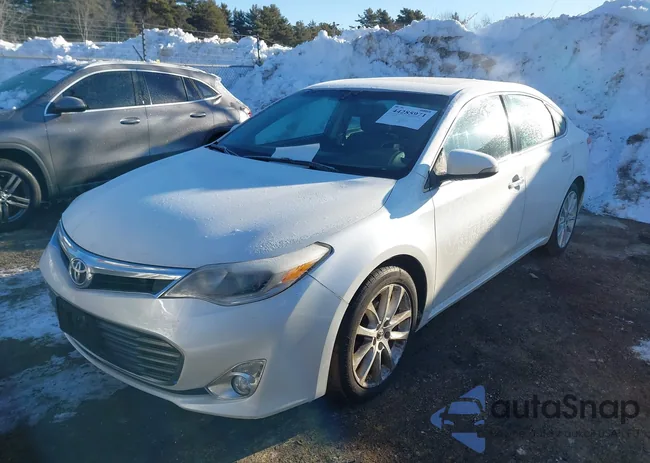 4T1BK1EB5EU081124: 44285971