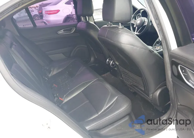 ZARFAEBN6H7551734: 44285988