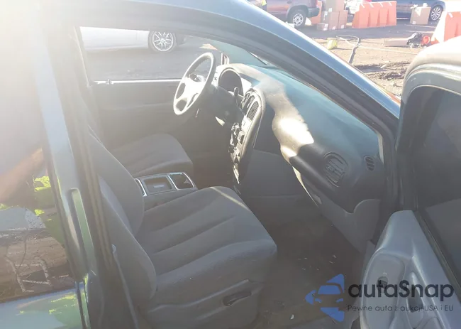 1D4GP45R86B535134: 44287102