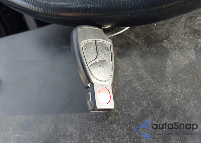 WDBNG75JX2A239708: 44287117