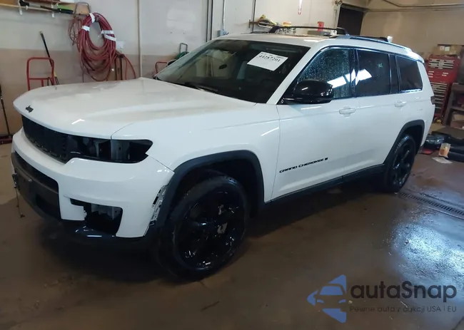 1C4RJKBG2N8546849: 44287201