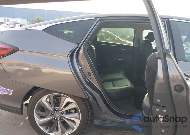 JHMZC5F39JC017522: 44287320