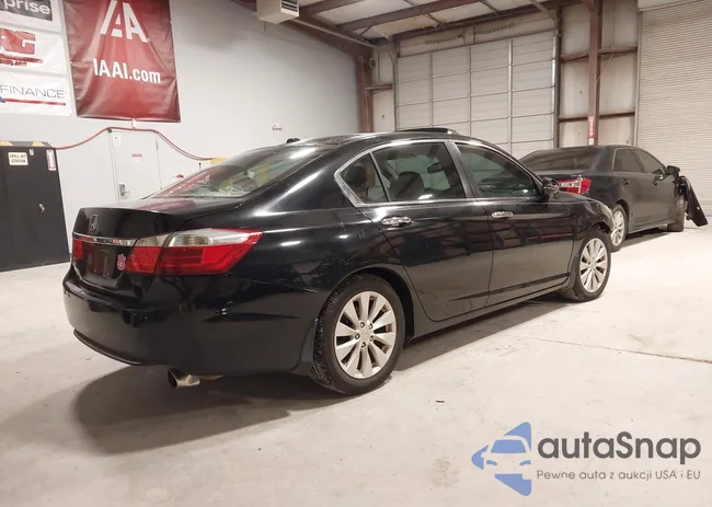 1HGCR2F86DA229506: 44287367