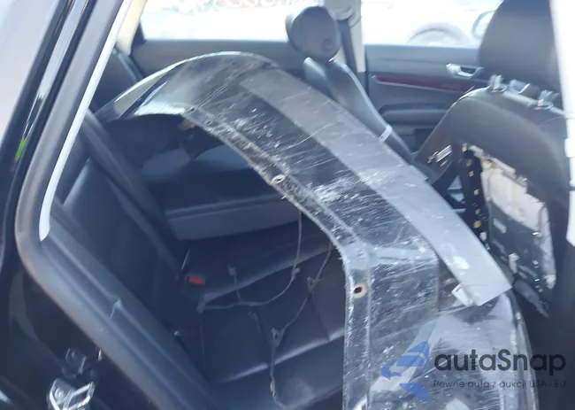 WAUFGAFB1BN027604: 44287397