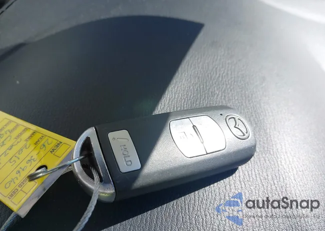 JM3KE2DY2F0484825: 44287402