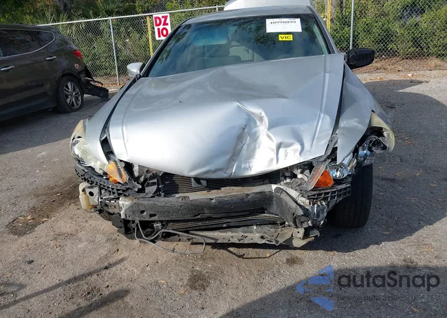 1HGCP2F32AA063510: 44287468