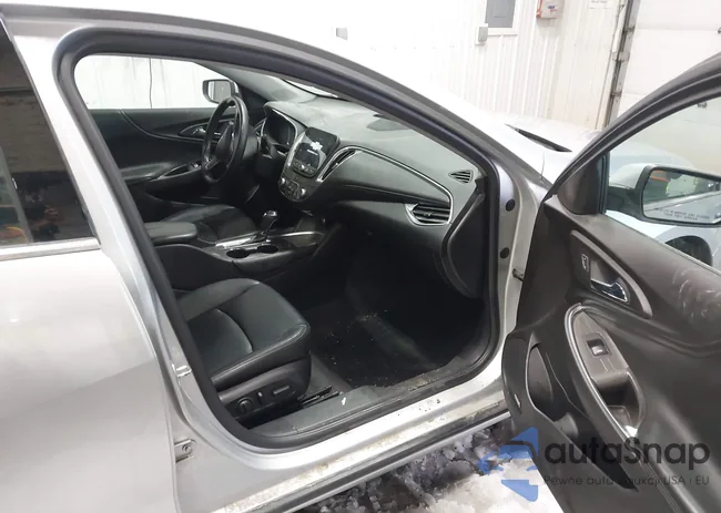 1G1ZE5ST9HF121396: 44287488