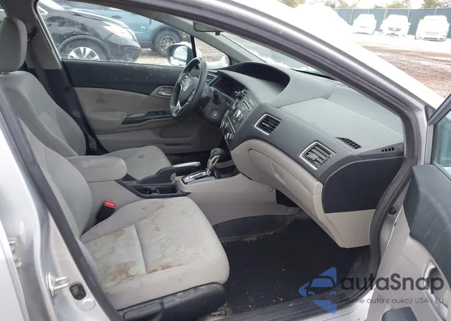 19XFB2F58EE012320: 44287557