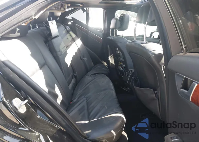 WDDGF8BB4AR111230: 44287566