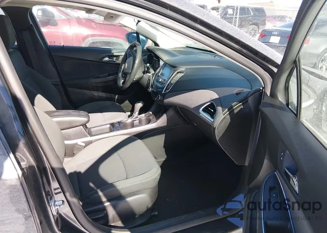 1G1BE5SM1H7192435: 44287569