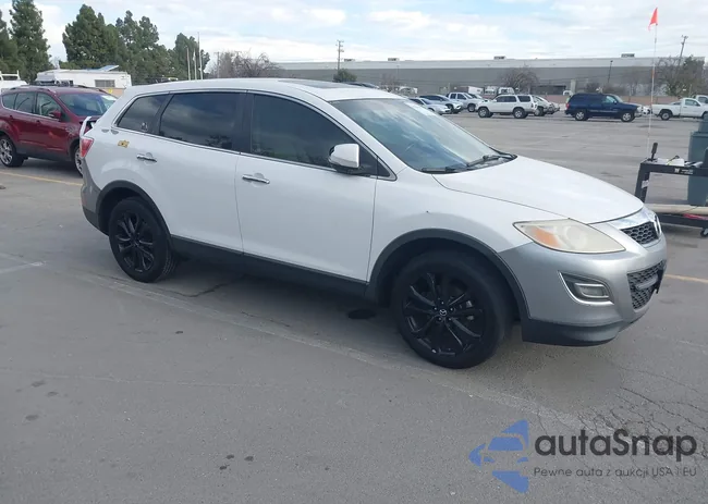 JM3TB3DV3B0330661: 44287601