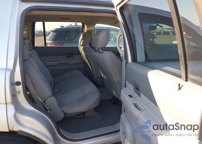 1D8HB38PX9F718294: 44287627