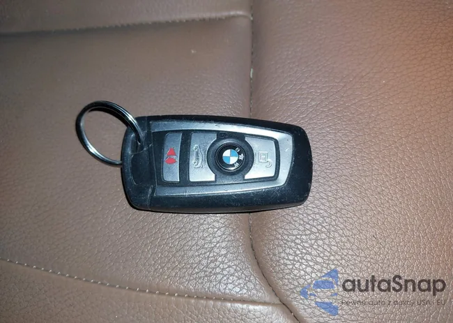 WBA3C1C59EK105310: 44287643