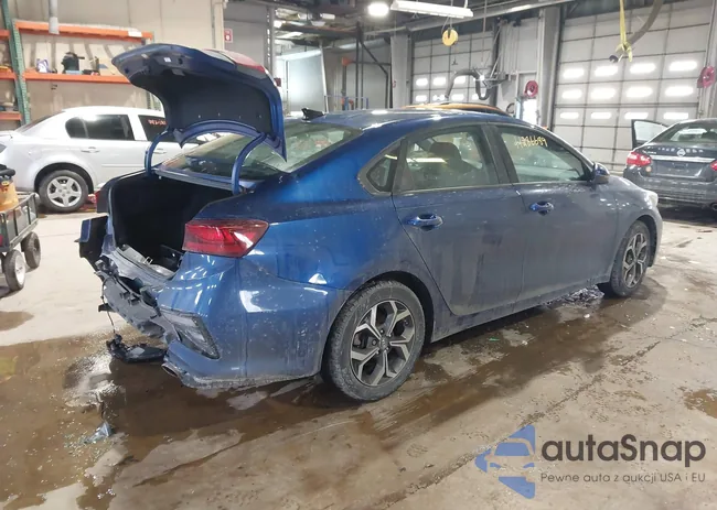 3KPF24AD4LE176624: 44286689